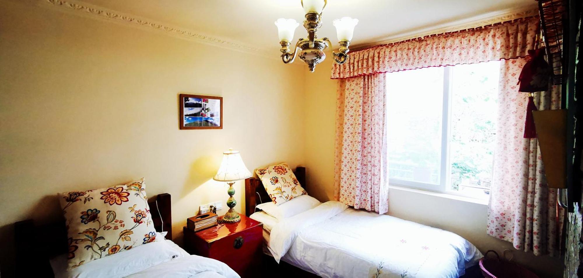 Kangding Guozhuang Nan Wu Hao Boutique Inn מראה חיצוני תמונה