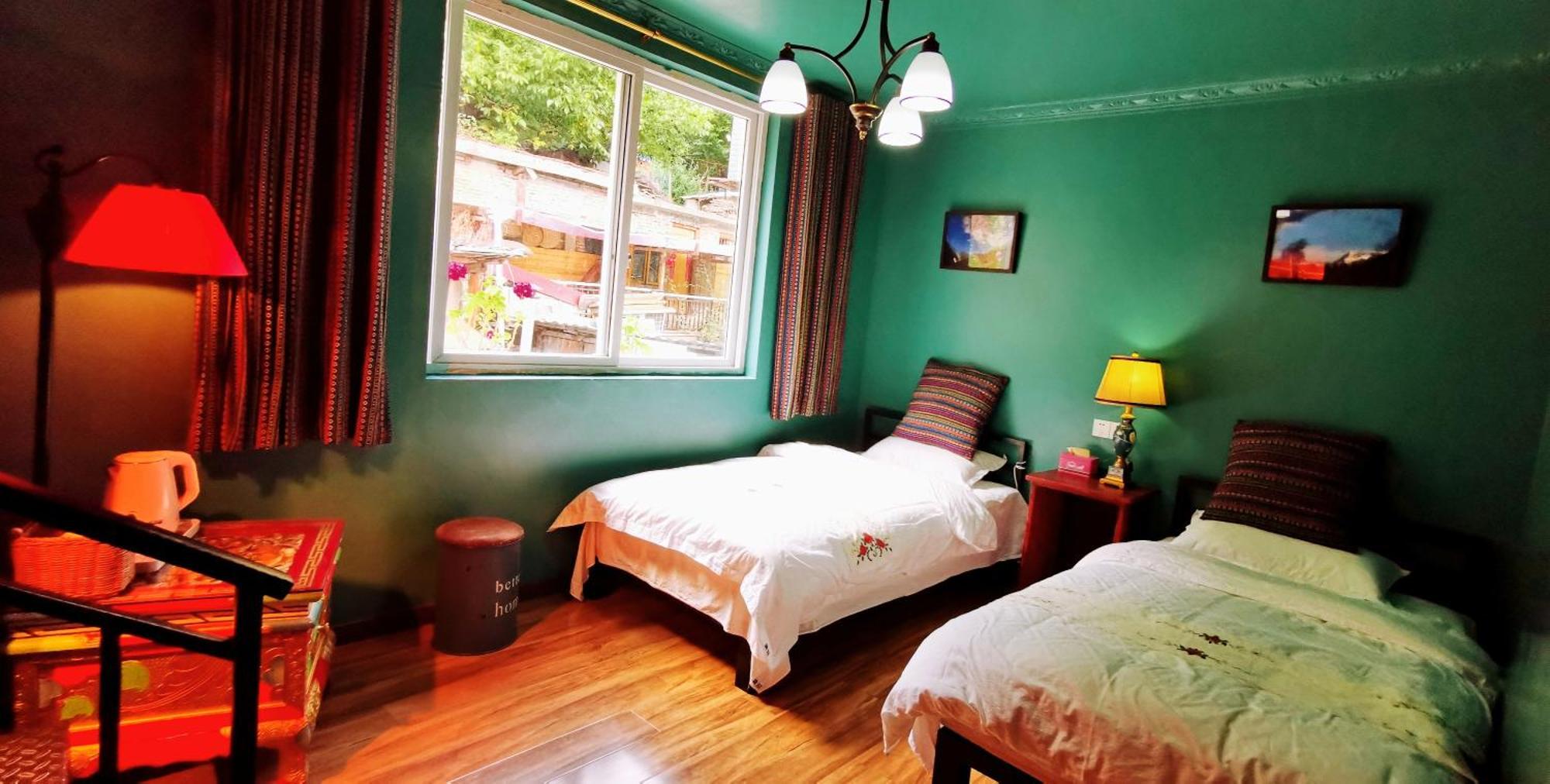 Kangding Guozhuang Nan Wu Hao Boutique Inn מראה חיצוני תמונה