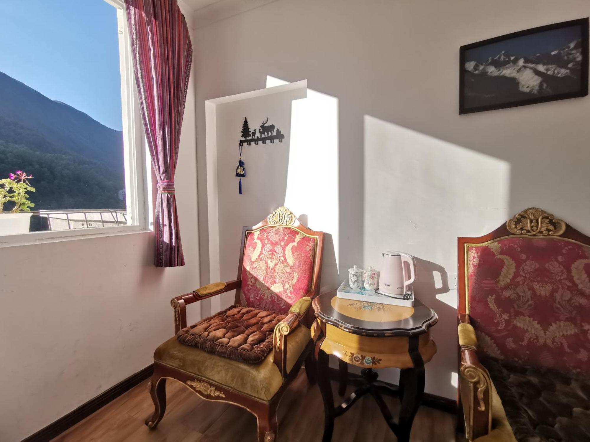 Kangding Guozhuang Nan Wu Hao Boutique Inn מראה חיצוני תמונה
