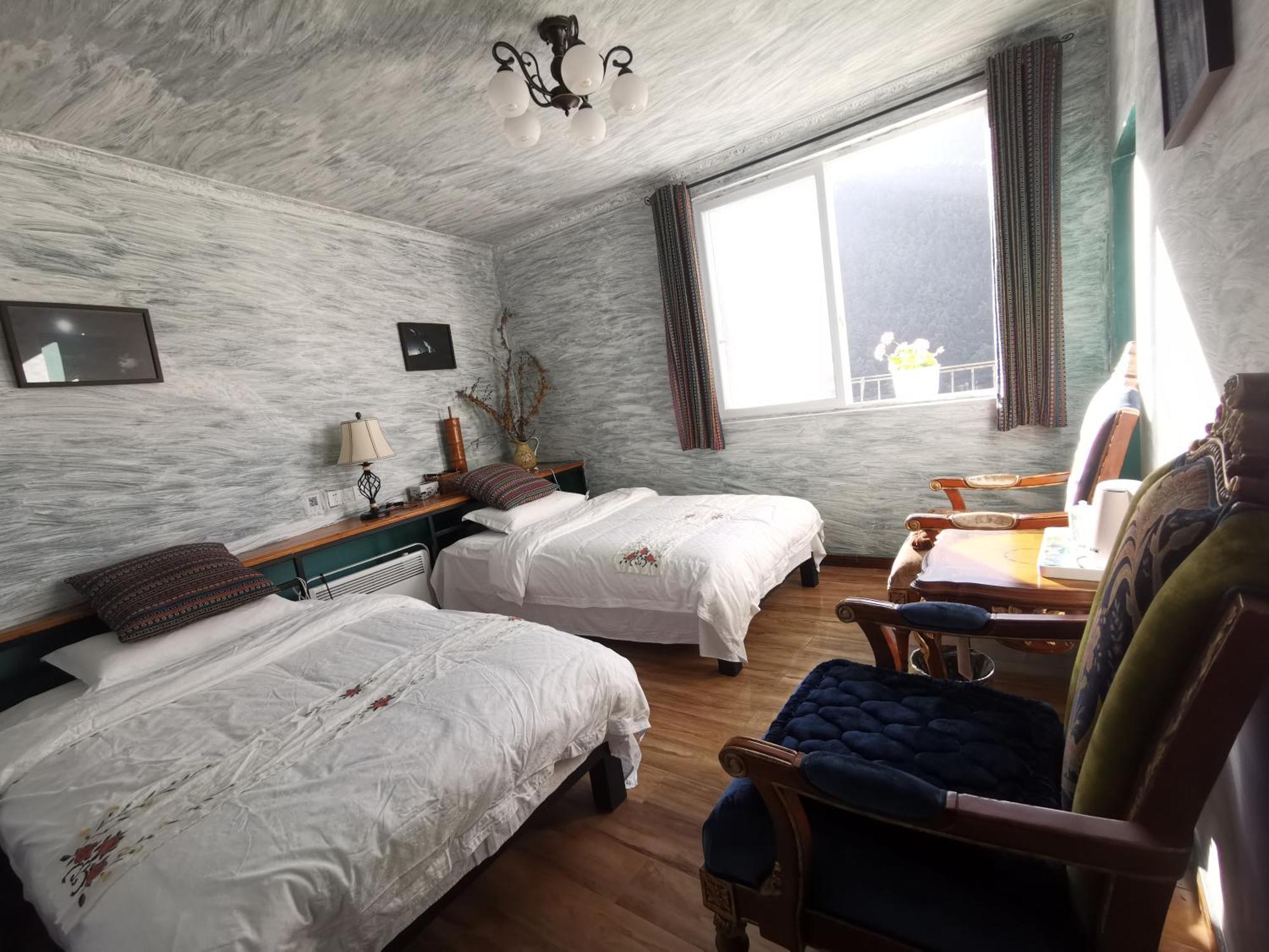 Kangding Guozhuang Nan Wu Hao Boutique Inn מראה חיצוני תמונה